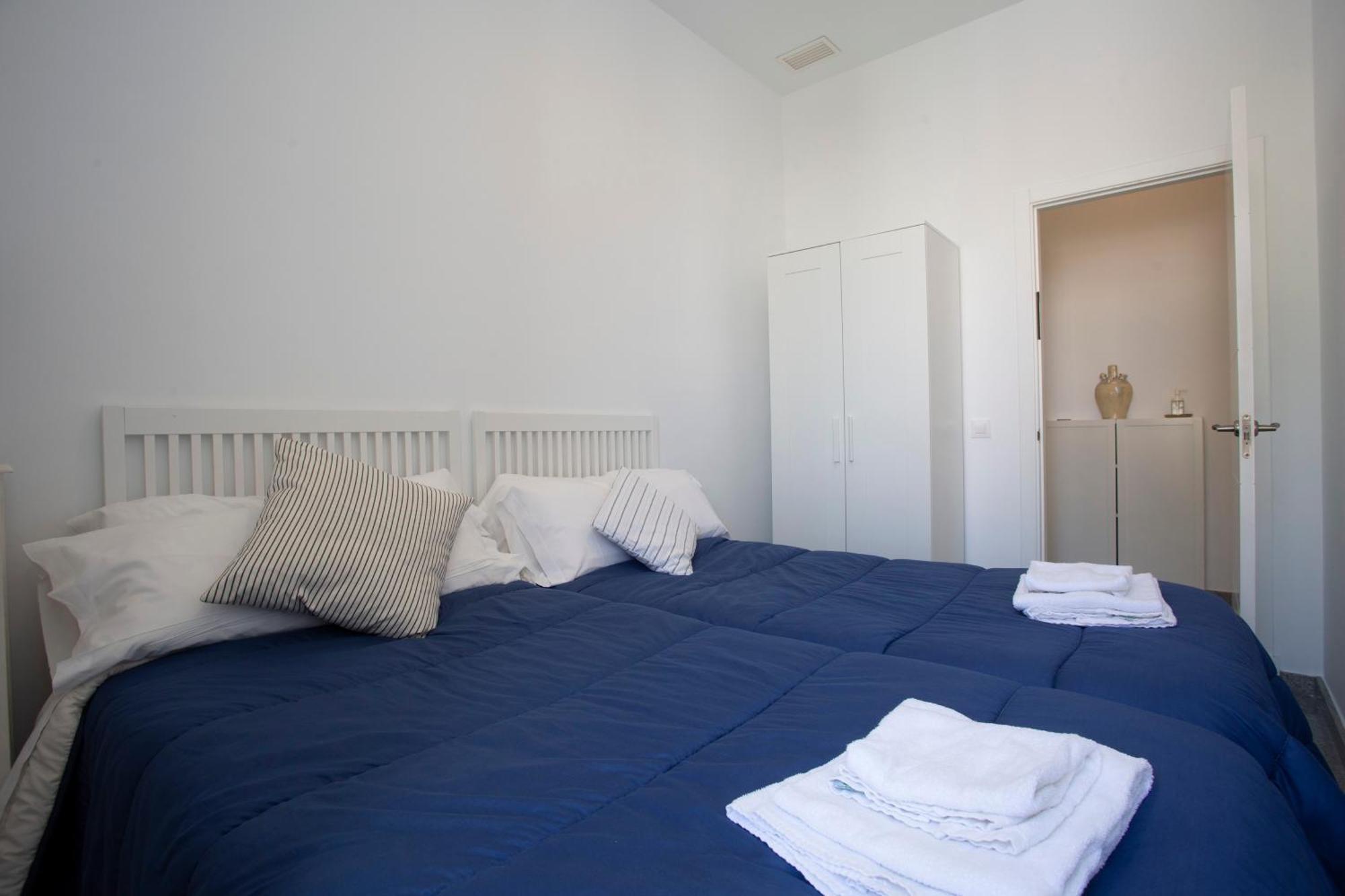 Apartamentos El Capitan Veneno By Cadiz4Rentals 객실 사진